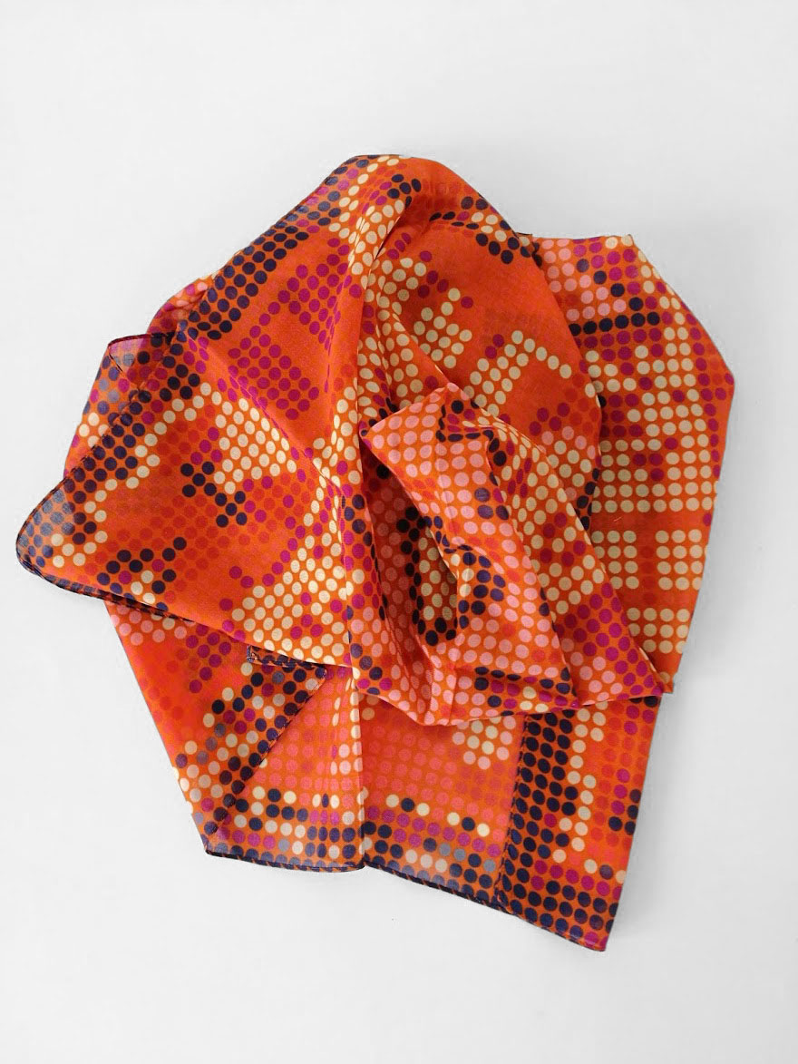 Shawl ‘Dieuwertje Orange’