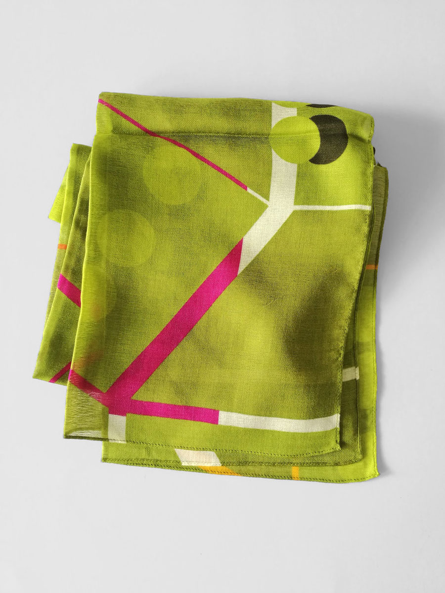 Shawl ‘Point of View Apple Green’