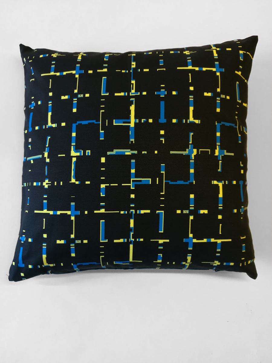 Pillow ‘Grids C85-0004’